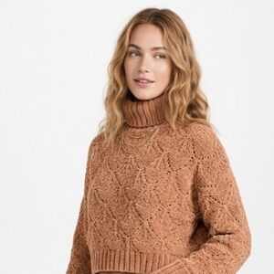 POL Cozy Knit Turtleneck Sweater Brown size medium
